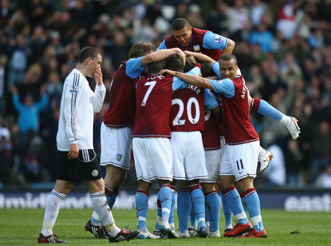 图赫尔：贝林厄姆以10号位身份回归，福登会是中路球员（图赫尔：贝林厄姆重返10号位，福登主打中路）