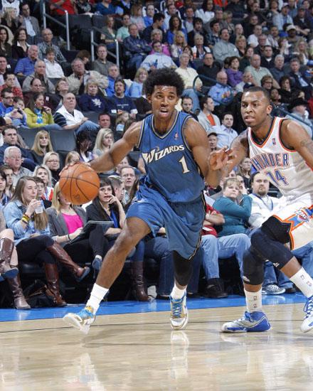 孙颖莎击败米特兰姆，林诗栋和蒯曼组合取胜，助力国乒领先德国队（孙颖莎力克米特兰姆，林诗栋与蒯曼联手取胜，国乒领先德国队）